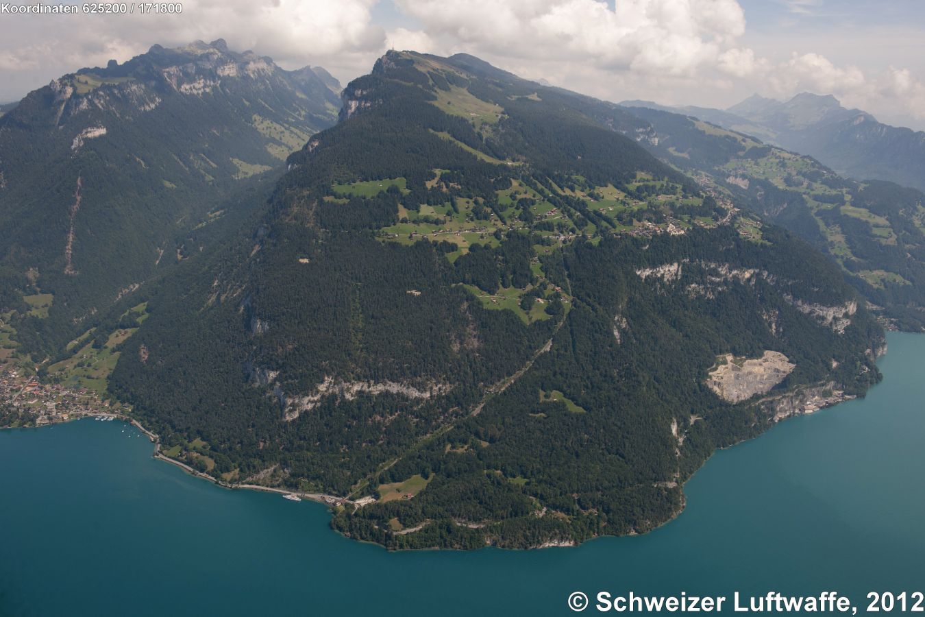 Beatenberg, mit Niederhorn (1)